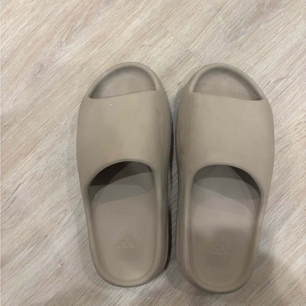 Adidas Yeezy Beige Slide Sandals